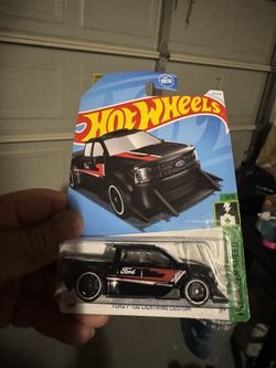 Hotwheels Ford F-150 Lightning Custom