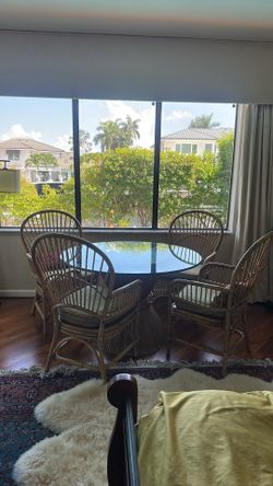 Vintage Palm Beach Style Glass Table 4 Chairs Rattan/Bamboo