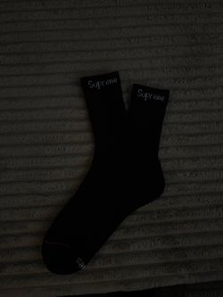 Supreme socks