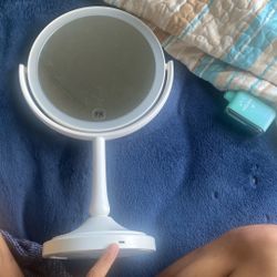 mirror w led