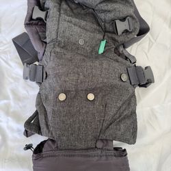 baby carrier