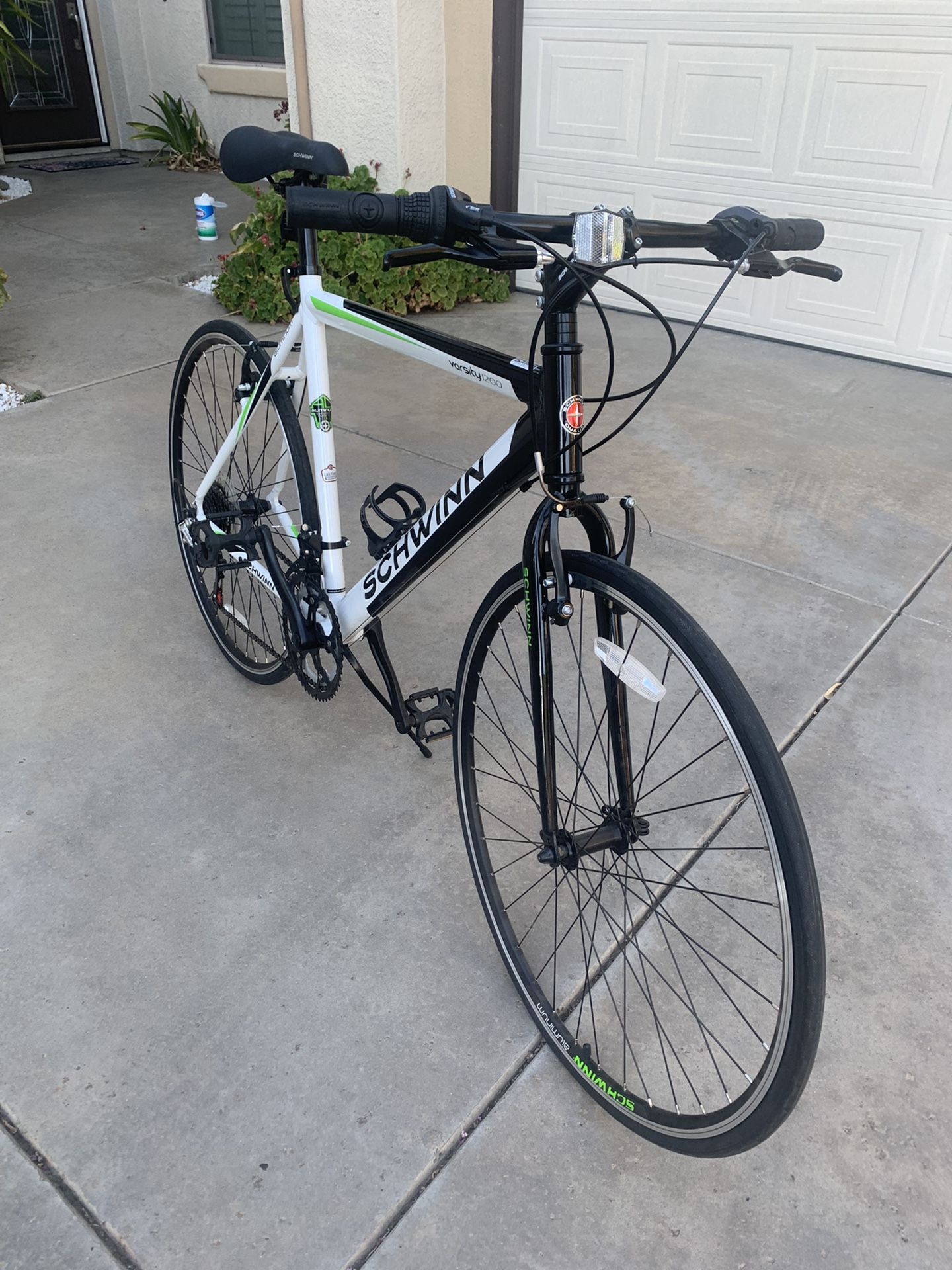 Schwinn varsity best sale 1200 blue book