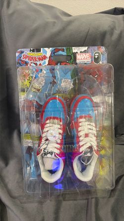 Bape Spider-Man men’s size 7