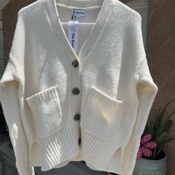 Knitted Cardigan 