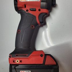 Milwaukee Impact Drill with Battery 