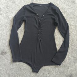 Brand New Women's Bodysuit With 7 Snap Front And Full Bottom Coverage