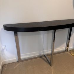 Half Moon Accent Table 