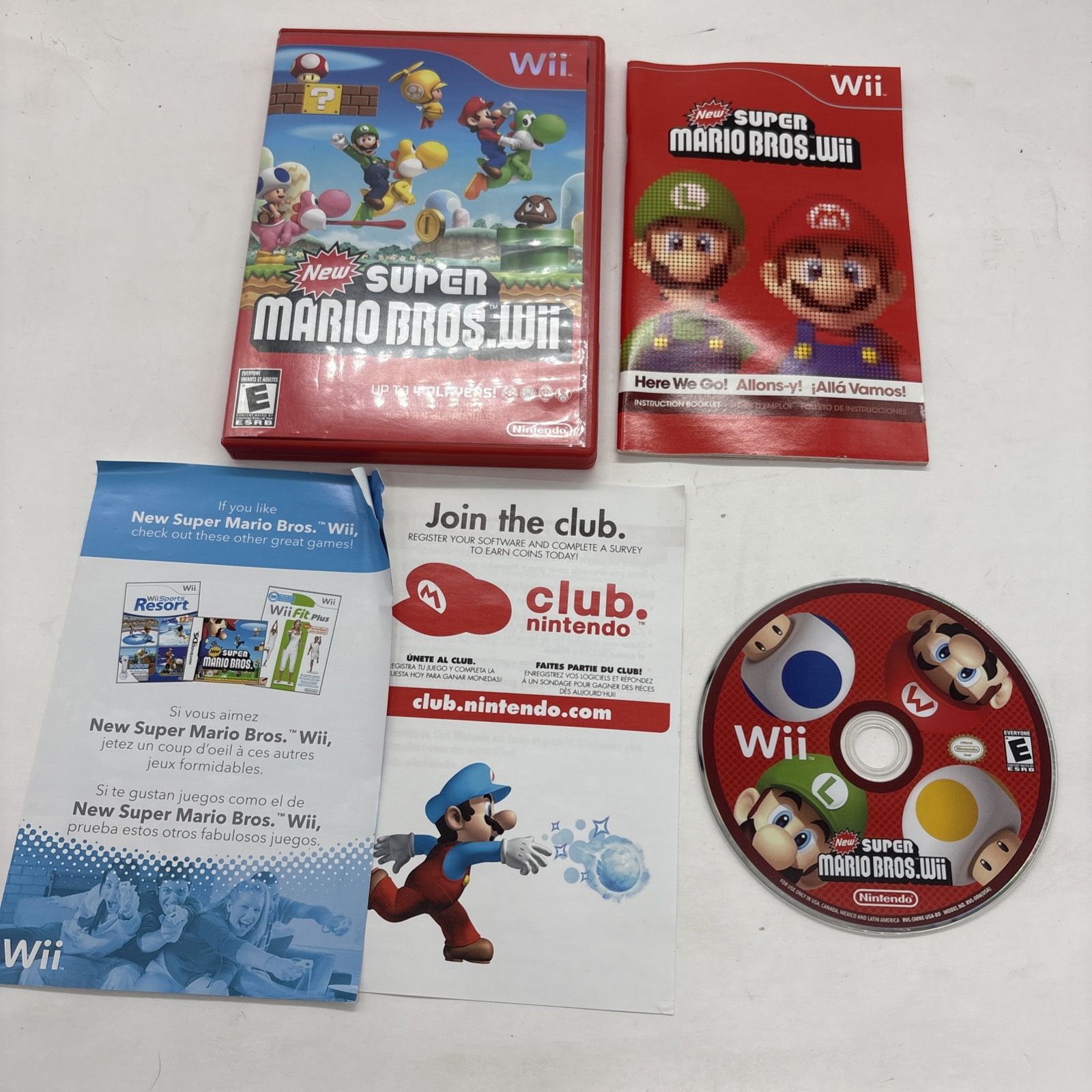 New Super Mario Bros. (Nintendo Wii) Complete