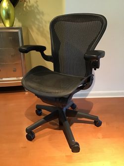 Herman Miller Aeron Ergonomic Office Chair (used)