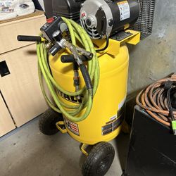 dewalt air compressor 