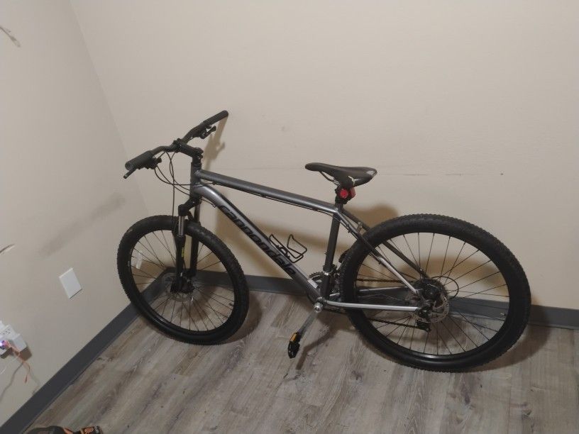 Cannondale Catalyst Three