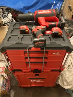 Milwaukee packout box /other package deal you can’t miss