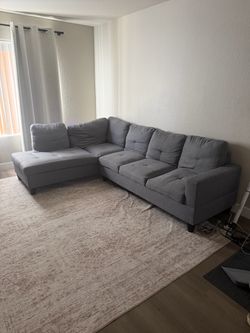 Sofa / Couch