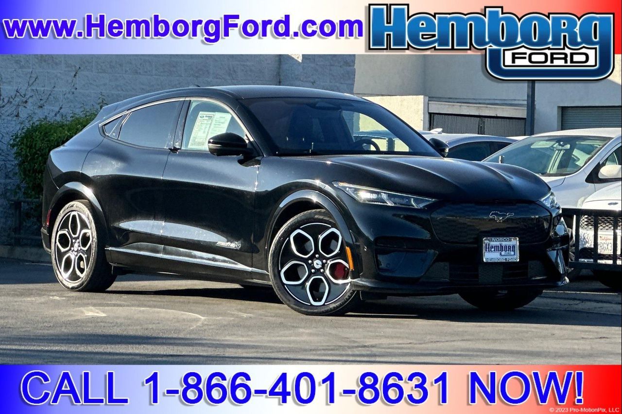 2022 Ford Mustang Mach-E