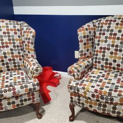 ✨ Beautiful Upholstered Accent Chairs – Like New! ✨