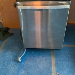 Dishwasher 