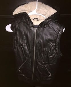Papaya brand black faux leather hoodie vest with faux sheep lining inside