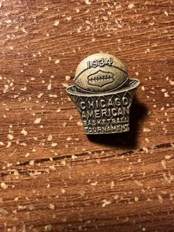 1934 Chicago American Basketball Tournament participant lapel pin