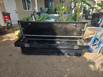 tool box for full sized pickup