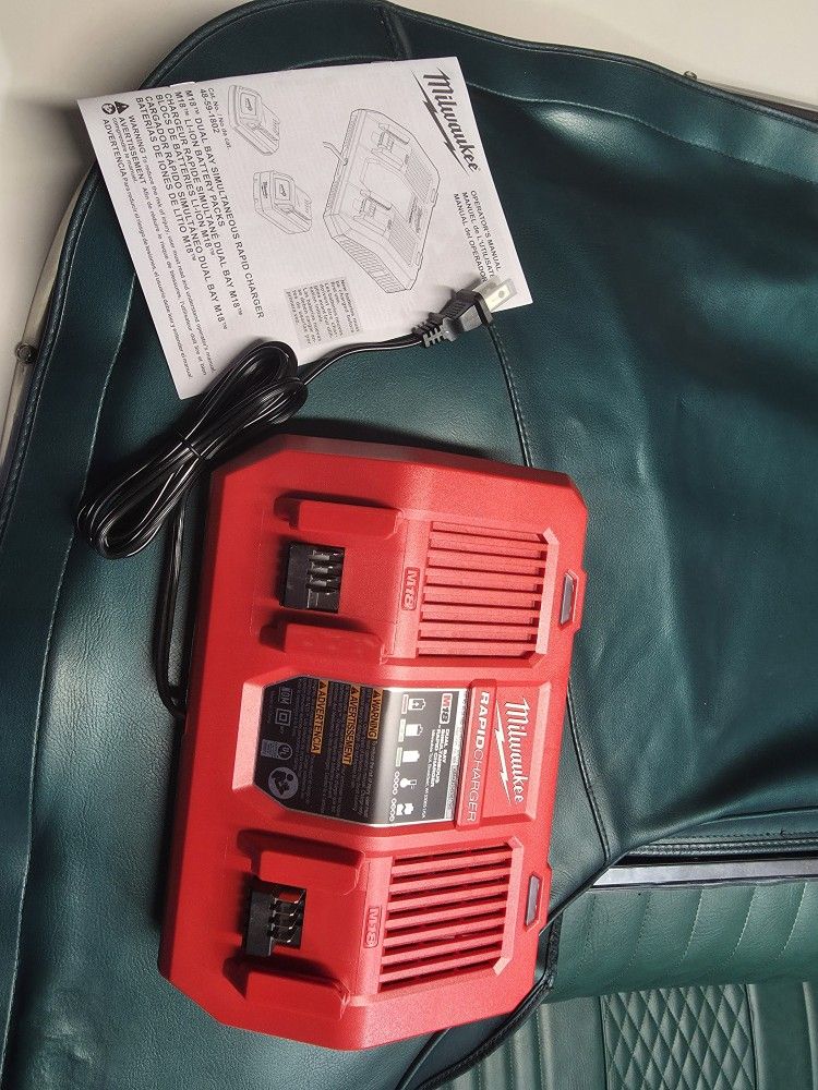 Milwaukee M18 Dual Battery Rapid Charger