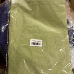 30 Sheets Sage Green Tissue Paper for Gift Bags, Wrapping Tissue Paper Bulk Packaging Paper, 14 x 20 Inch Gift Wrap for Birthday Wedding Graduation DI