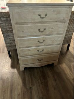 Dresser 48x34x16