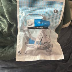 New/Sealed Airfit F20 Size large