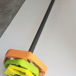 New Pump Set / Weight Lifting Set / Plates And Barbell Set - 40lb