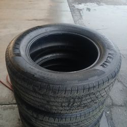 275/60R20 GOODYEAR WRANGLER TIRES (4)