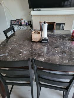 Dinning table