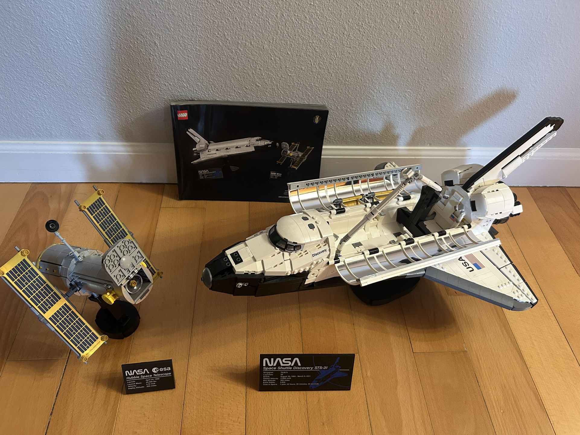 Lego Space Shuttle Discovery #10283