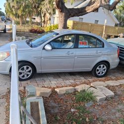 2010 Hyundai Accent