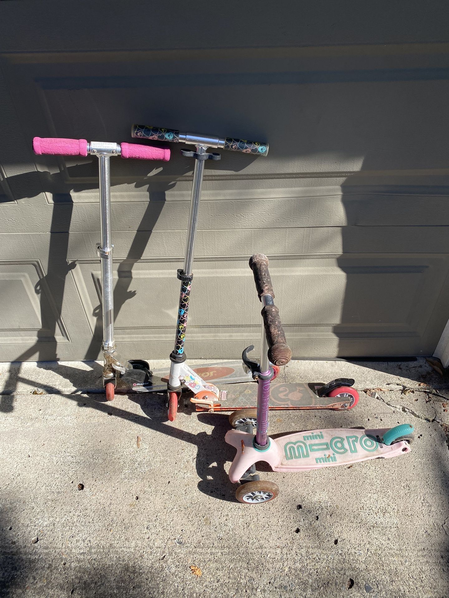 3 Scooters Bundle – Razor Scooters + Mini Micro Kick Scooter