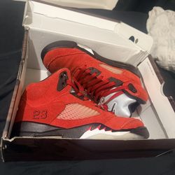 Jordan 5 Raging Bull