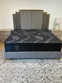 King Size Mattress Pillow Top 12"     new Mattress in a plastic sealed