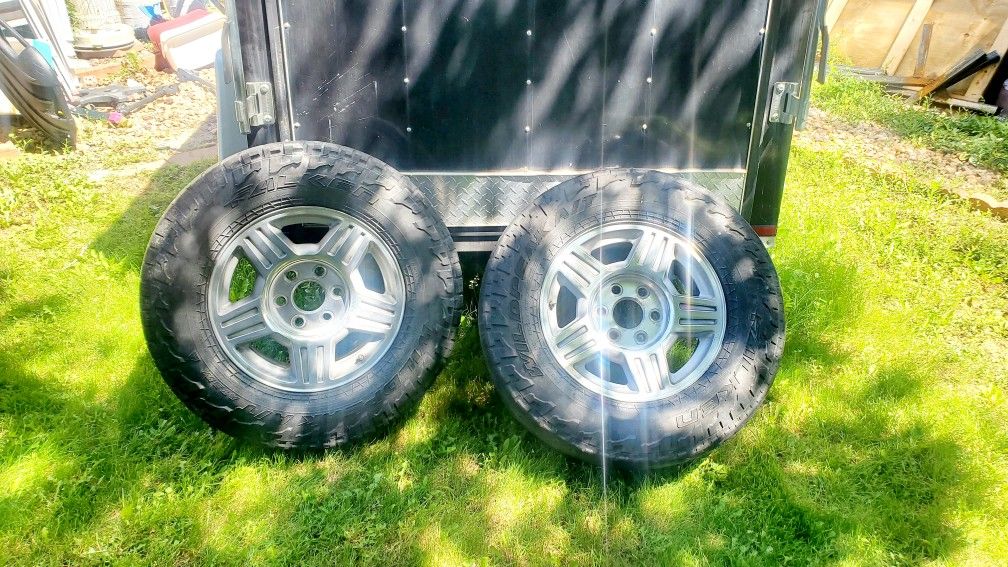 GMC Yukon Polished Aluminum Rims 17 Inch