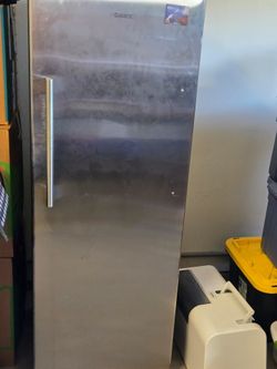 Galanz Stainless Steel Upright Freezer 11cu. Ft