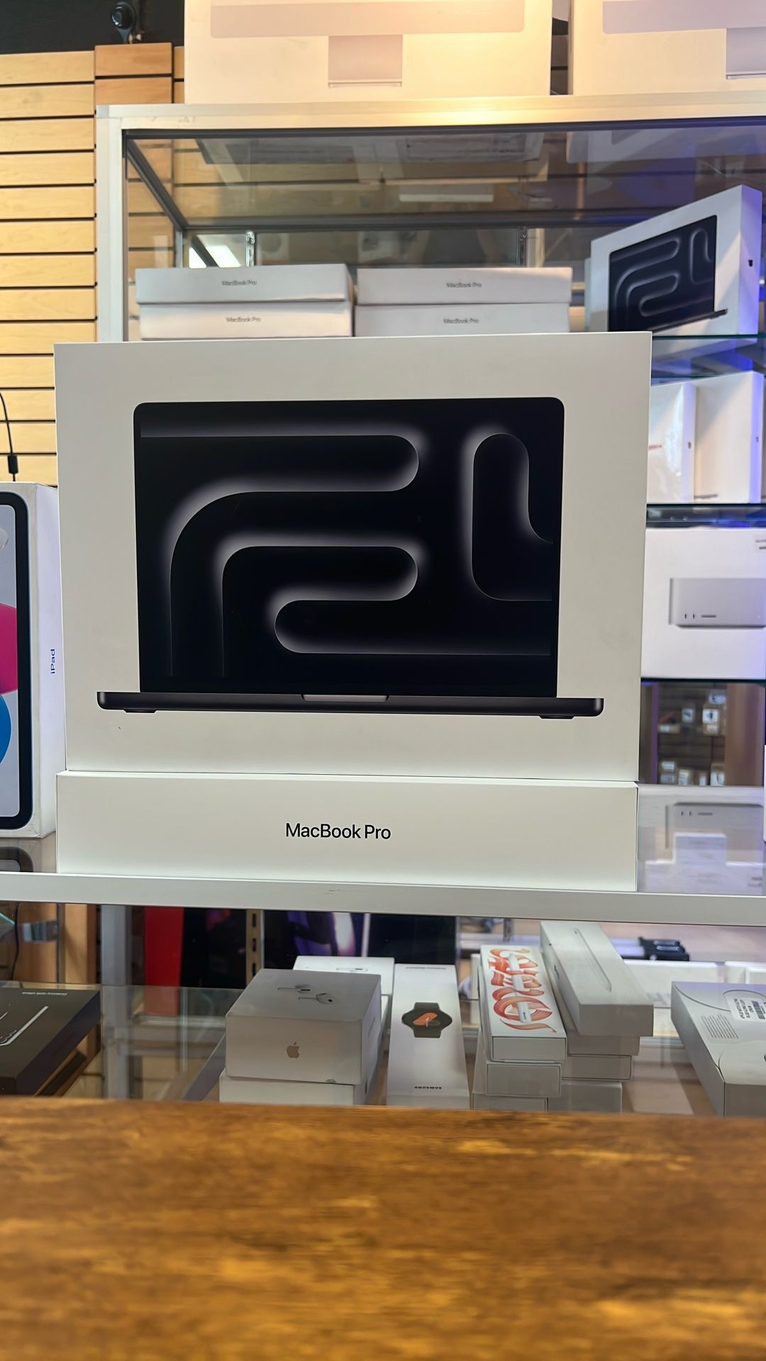 14”MacBook Pro M4 24Ram 1Tb SSD