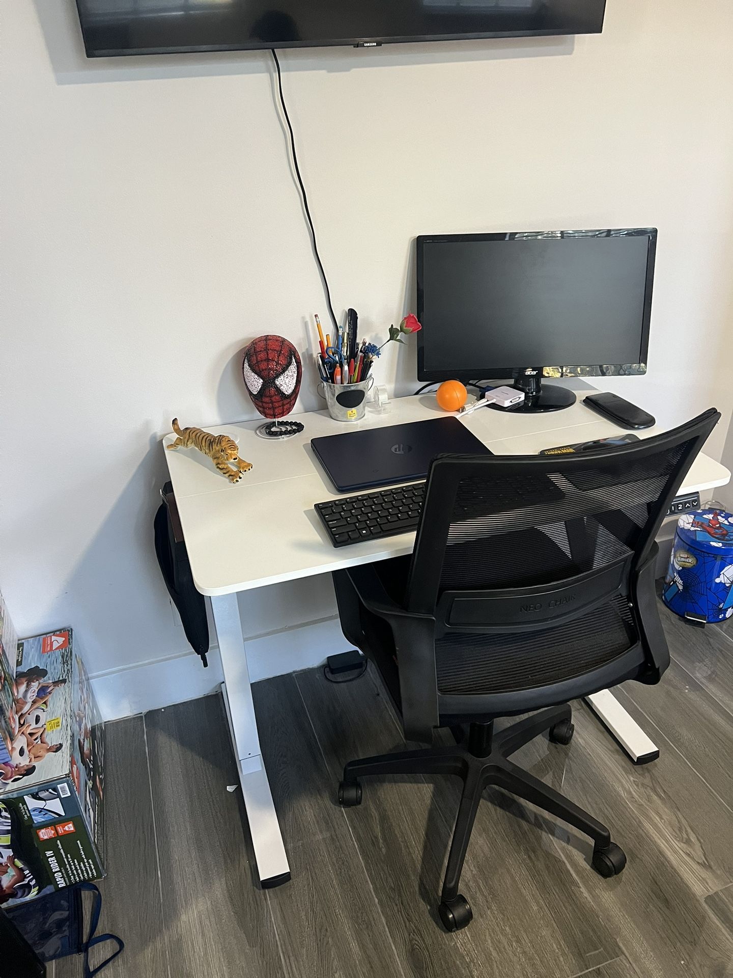 Electric Standing Desk, Adjustable Height Stand up Desk, 48x24 Inches (Still in Box)