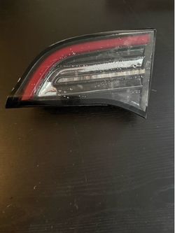 Tesla right break light