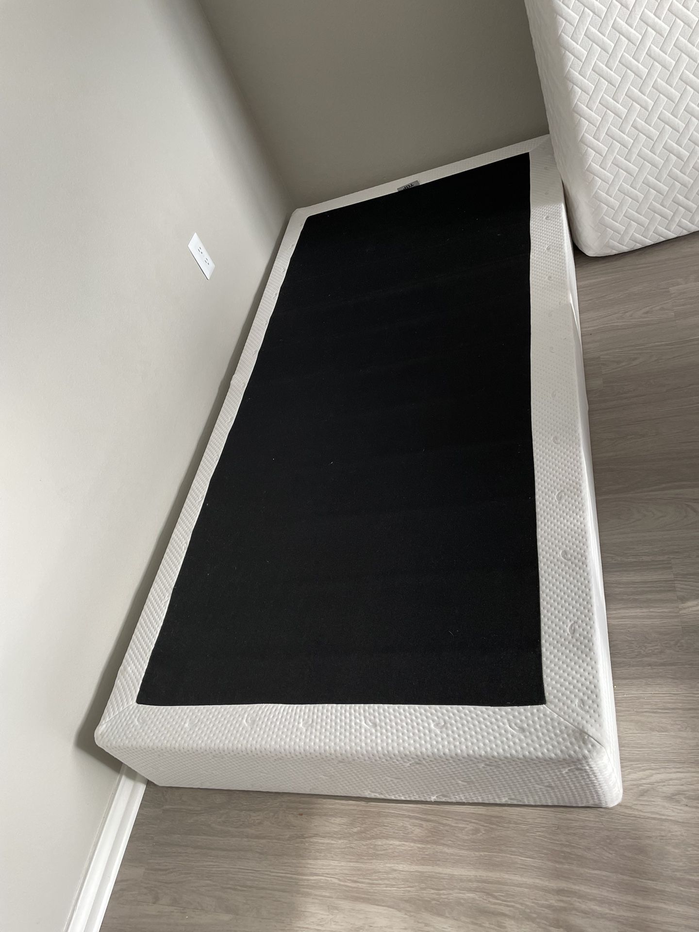 Bed Frame - Twin xl