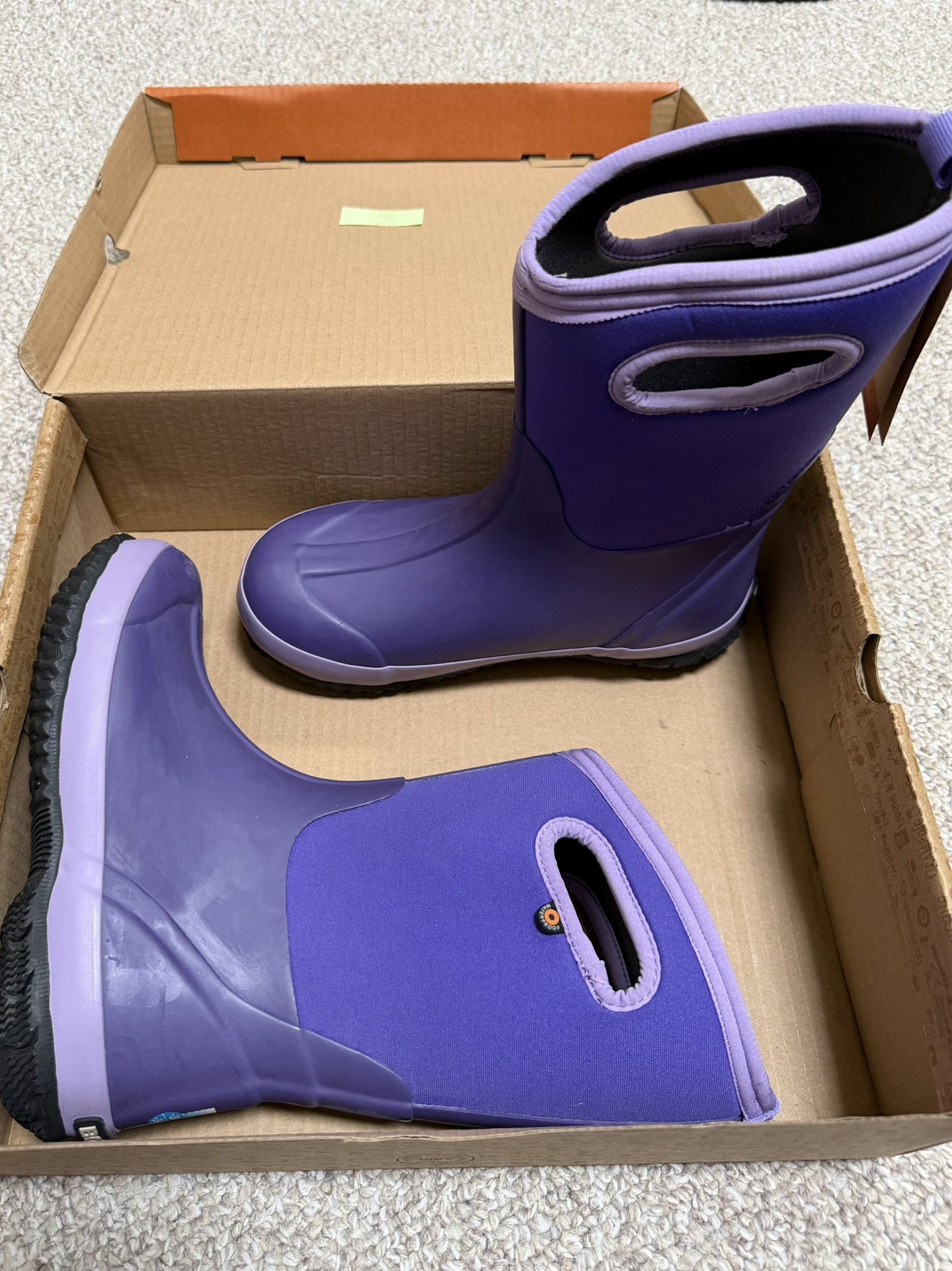 BOGS NEW WINTER BOOTS