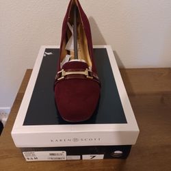 Women's Karen Scott Heels-NEW!