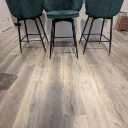 3 Dark Green Velvet Counter Height Stools New In box 