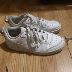 White Nikes Shoes Used But Restored