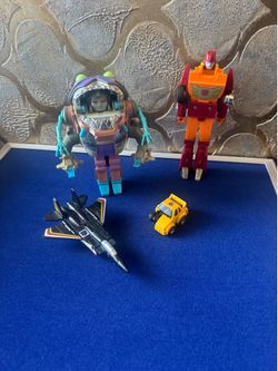 Vintage Transformers Action Figures - Lot of 4 Models - Good for parts Or Restoration - $65