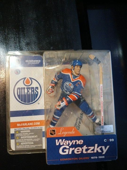 SALE McFarlane Legends Series 1 Hockey Oilers Wayne Gretzky Blue Jersey Figure New