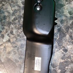 2014 Dodge Ram Factory Subwoofer Box With Speaker 