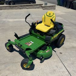 John Deere Z320M 42in NEW RIDING MOWER 