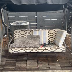 Patio swing